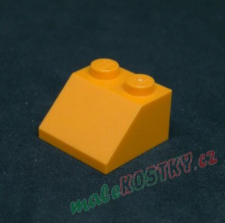 Lego šikmá kostka 45° 2x2 oranžová