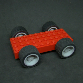Lego podvozek s koly - červený
