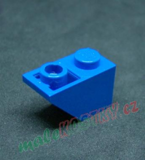 Lego šikmá kostka inverted 45 2x1 modrá