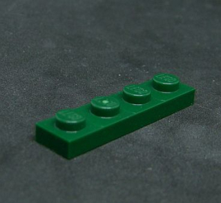 Lego destička 1x4 tmavě zelená