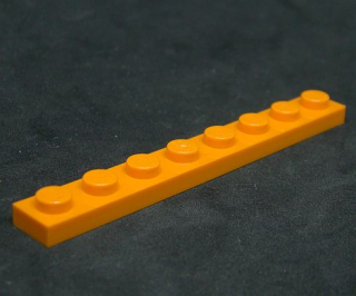Lego destička 1x8 oranžová