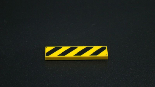 Lego destička hladká 1x4 žlutá s potiskem černé pruhy