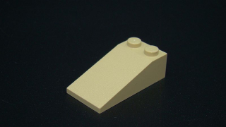 Lego šikmá kostka 18 4x2 béžová