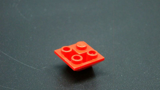 Lego šikmá kostka 45 2x2  - červená