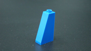Lego kostička šikmá 75° 2 x 1 x 3 - modrá