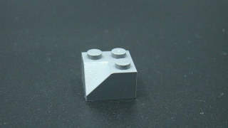 Lego kostička šikmá 45° 2x2 - tmavě šedá - dark bluish gray