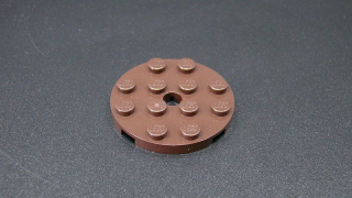 Lego destička kulatá s kulatou středovou dírou - tmavě hnědá