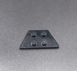 Lego destička klín 2x4 - černá