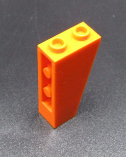 Lego kostička šikmá inverted  2x1x3 - oranžová