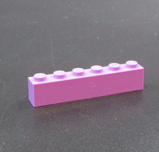 Lego kostička 1x6 medium lavender