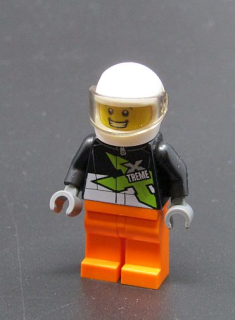 Lego figurka - řidič