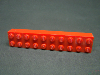 Lego kostička 2x10 červená