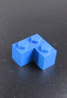 Lego kostička rohová 2x2 modrá