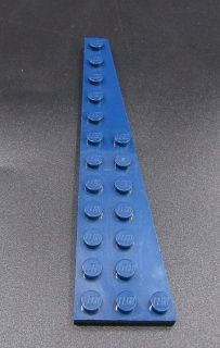 Lego destička klín 12x3 pravá tmavě modrá