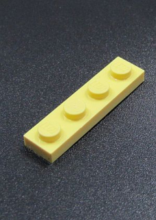 Lego destička 1x4 jasně světle žlutá