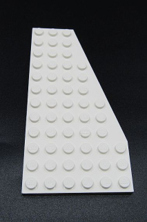 Lego destička klín 12x6 pravá bílá