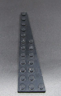 Lego destička klín 12x3 pravá černá